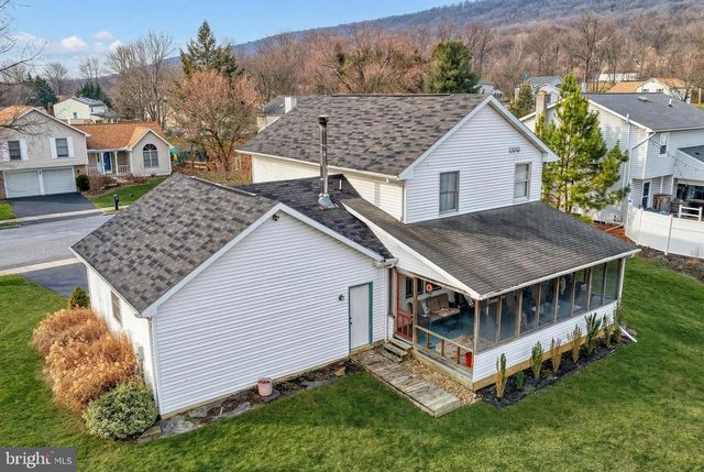 118 MOUNTAIN VIEW DRIVE, Enola, PA 17025