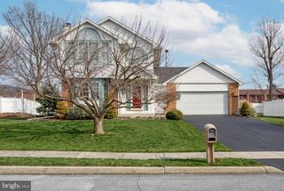 118 MOUNTAIN VIEW DRIVE, Enola, PA 17025