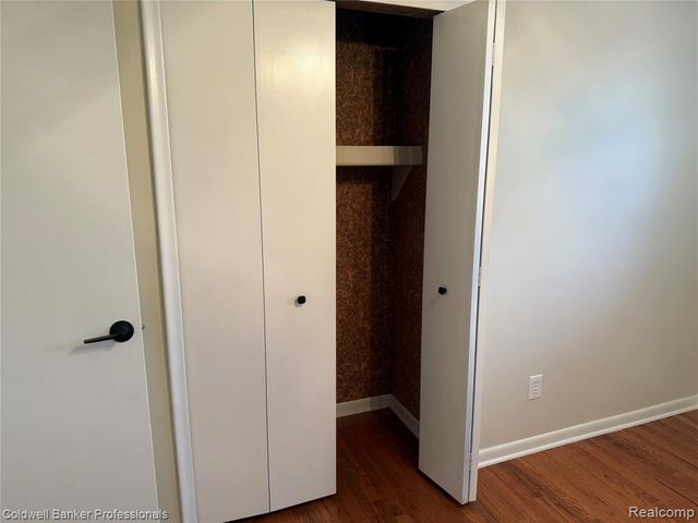 47071 Savannah Drive, Macomb, MI 48044