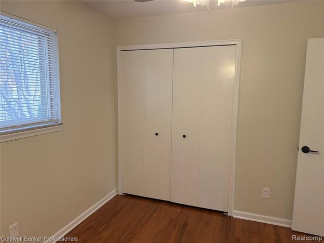 47071 Savannah Drive, Macomb, MI 48044