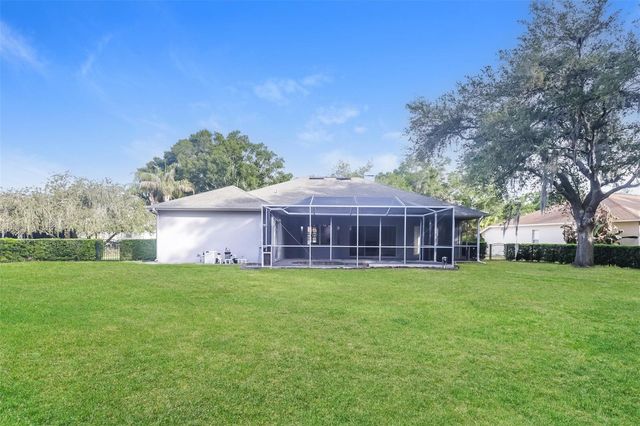 3810 SPRUCE PINE DRIVE, Valrico, FL 33596
