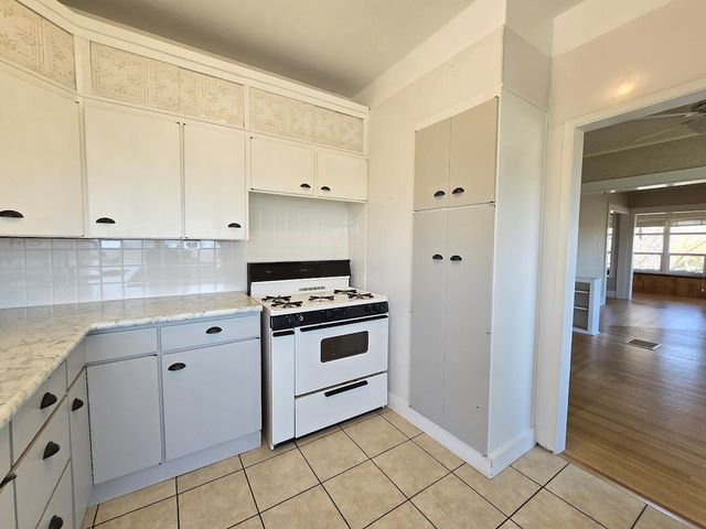 234 N 1st Street, Klamath Falls, OR 97601