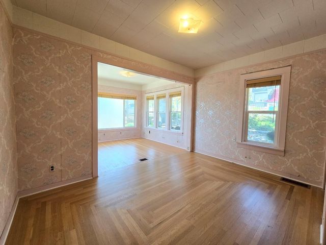 234 N 1st Street, Klamath Falls, OR 97601