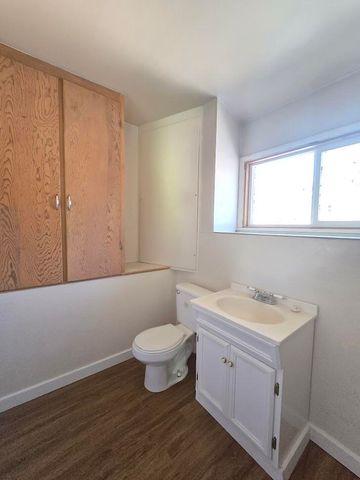 234 N 1st Street, Klamath Falls, OR 97601