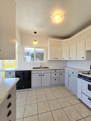234 N 1st Street, Klamath Falls, OR 97601