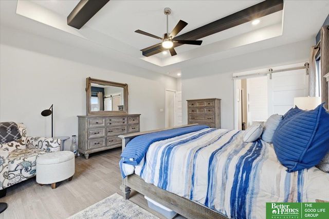 10360 S 103 Street, Papillion, NE 68046