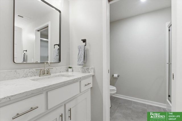 10360 S 103 Street, Papillion, NE 68046