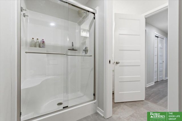 10360 S 103 Street, Papillion, NE 68046