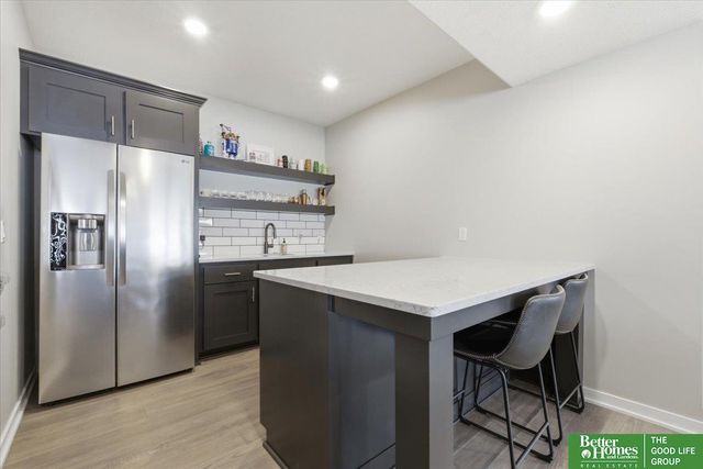 10360 S 103 Street, Papillion, NE 68046