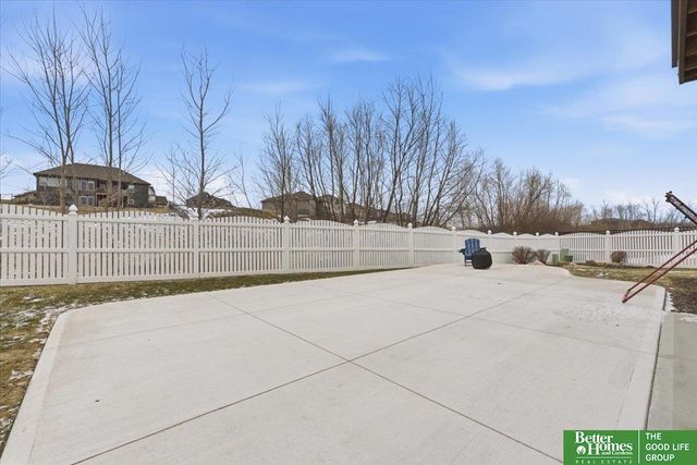 10360 S 103 Street, Papillion, NE 68046