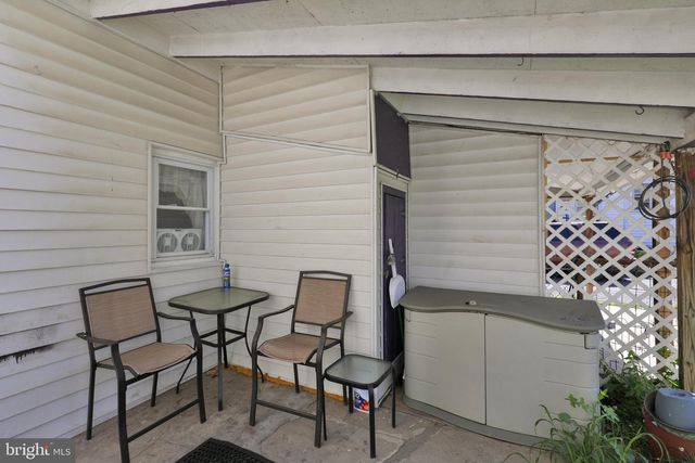 1122 BUTTONWOOD ST, Reading, PA 19604