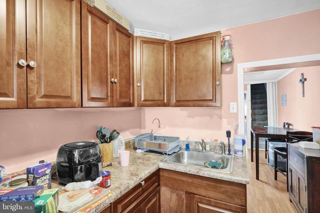 1122 BUTTONWOOD ST, Reading, PA 19604
