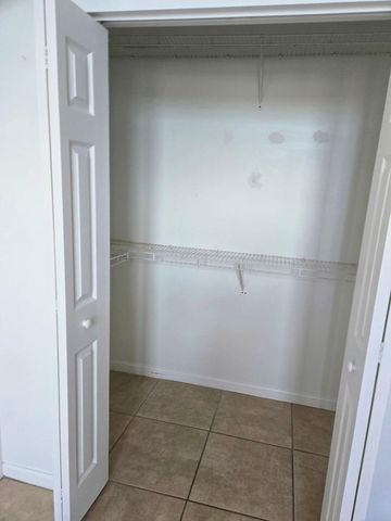 651 Okeechobee Blvd PH 1106, West Palm Beach, FL 33401