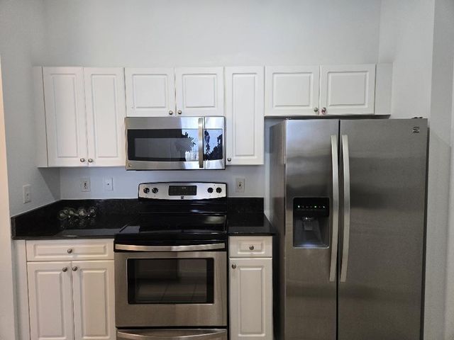 651 Okeechobee Blvd PH 1106, West Palm Beach, FL 33401