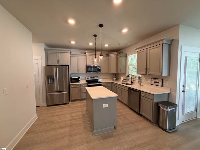 108 Amadahy Lane, Travelers Rest, SC 29690