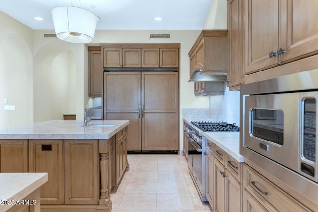 3905 E SIERRA VISTA Drive, Paradise Valley, AZ 85253