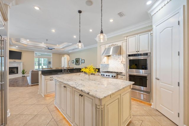 1530 Glenlake Circle, Niceville, FL 32578