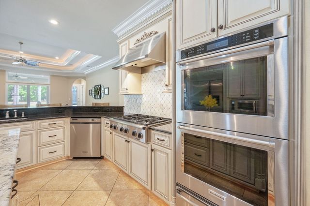 1530 Glenlake Circle, Niceville, FL 32578