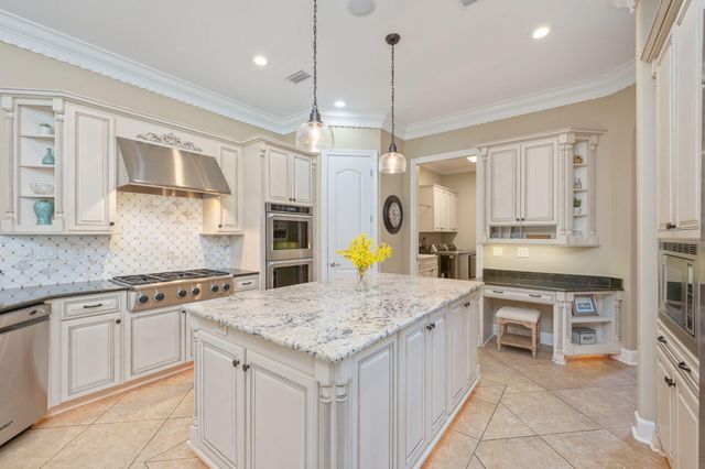 1530 Glenlake Circle, Niceville, FL 32578