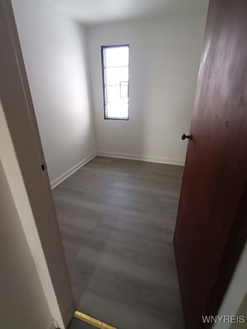 13 Bennett Village, Buffalo, NY 14214