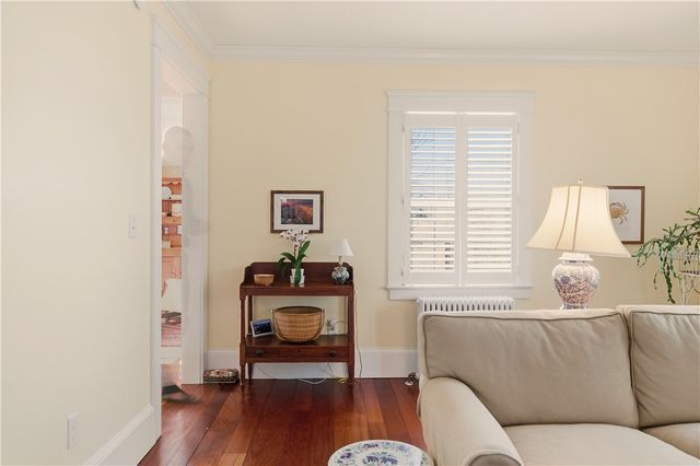 198 Gibbs Avenue, Newport, RI 02840