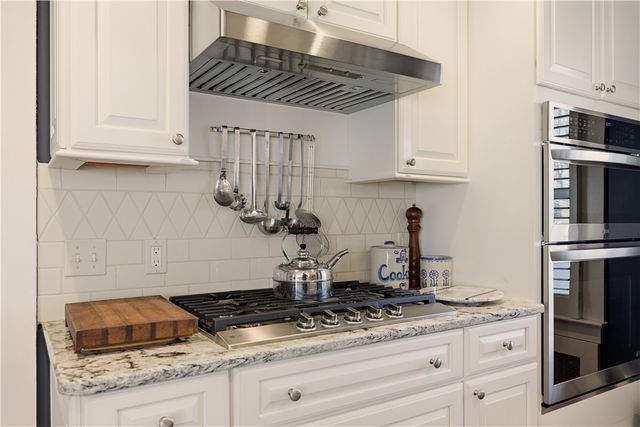 198 Gibbs Avenue, Newport, RI 02840