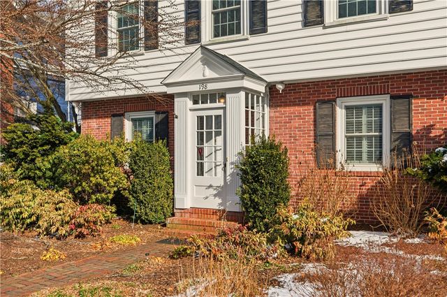 198 Gibbs Avenue, Newport, RI 02840