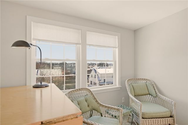 198 Gibbs Avenue, Newport, RI 02840