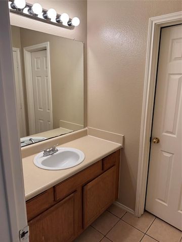 2710 Westhampton CT A, Round Rock, TX 78664