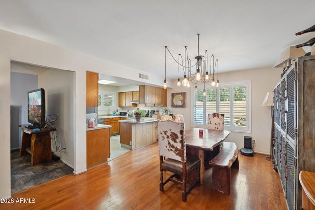 802 E MARCONI Avenue, Phoenix, AZ 85022