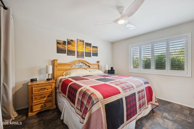 802 E MARCONI Avenue, Phoenix, AZ 85022