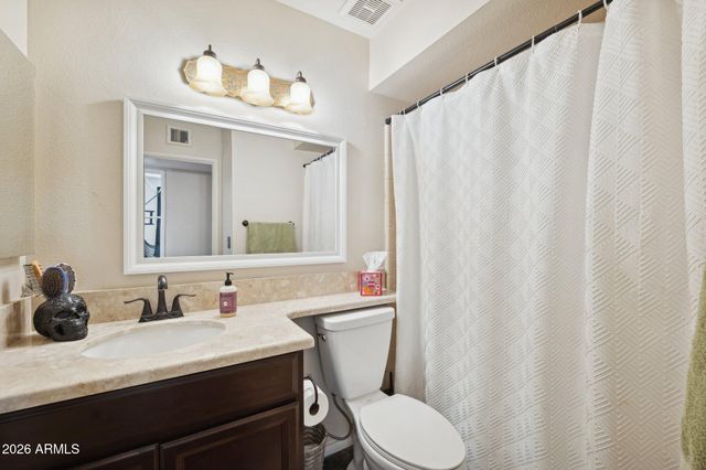 802 E MARCONI Avenue, Phoenix, AZ 85022