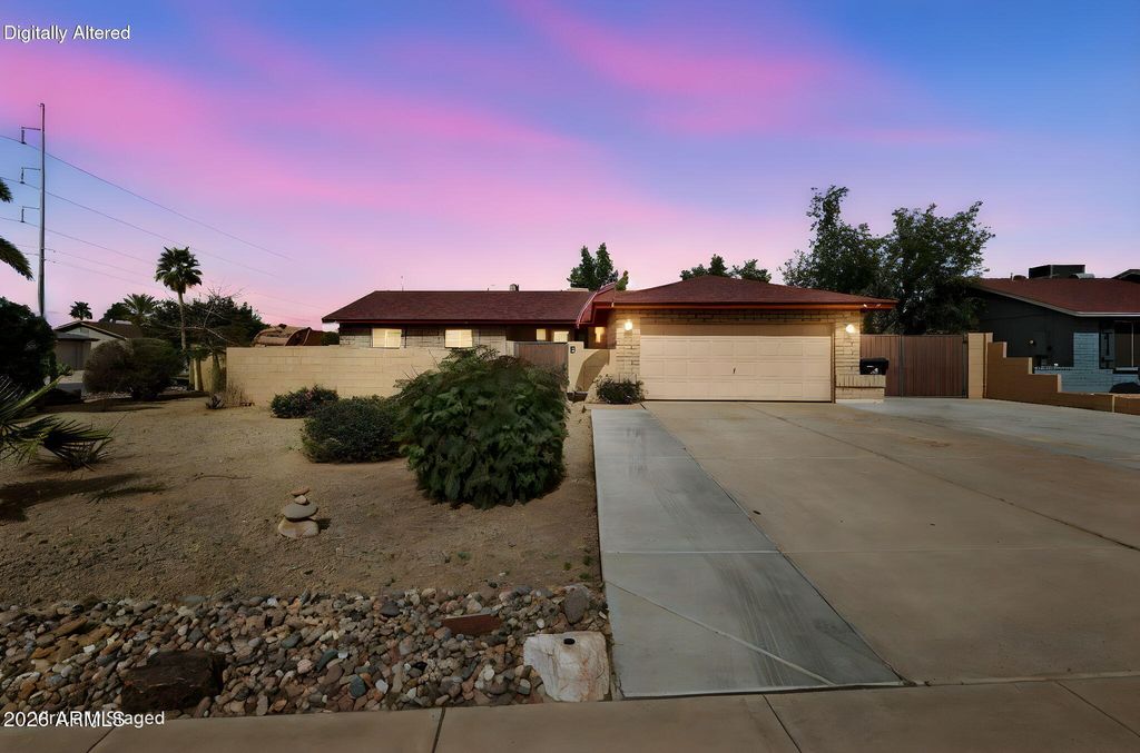 802 E MARCONI Avenue, Phoenix, AZ 85022 — photo 2