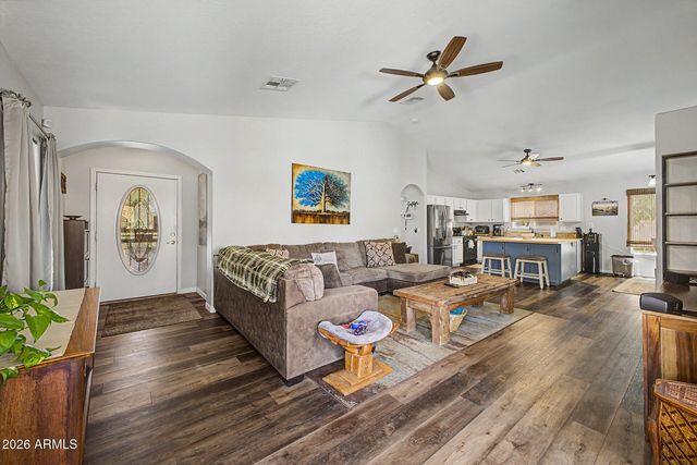 270 N EVERGREEN Street, Chandler, AZ 85225