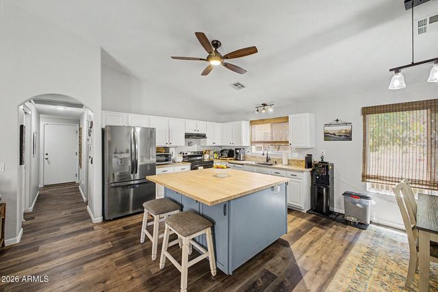 270 N EVERGREEN Street, Chandler, AZ 85225