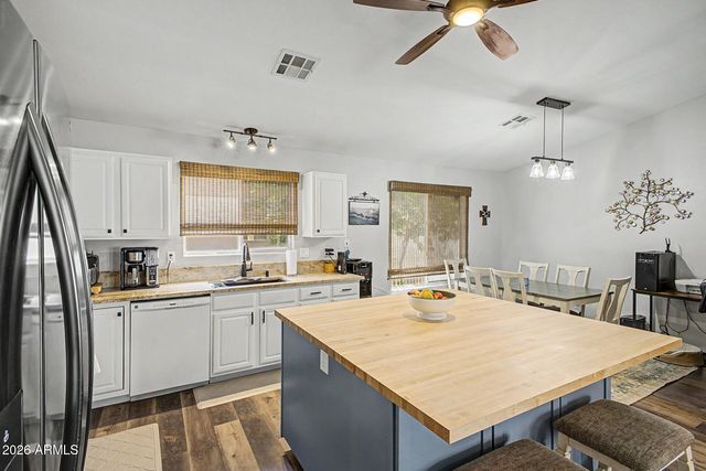 270 N EVERGREEN Street, Chandler, AZ 85225
