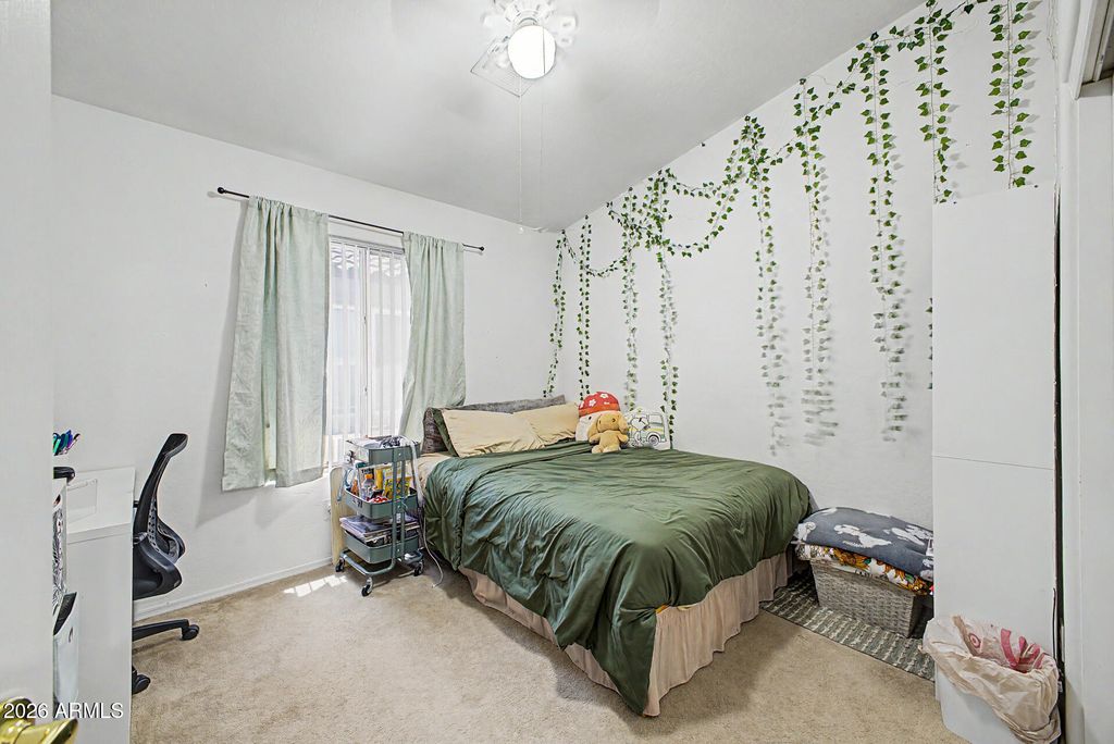 Image 17 of property listing at 270 N EVERGREEN Street, Chandler, AZ 85225