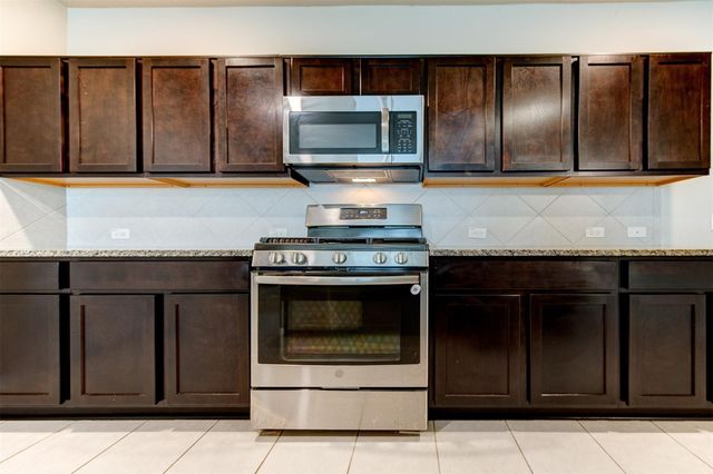 2164 Dale Street, Alvin, TX 77511