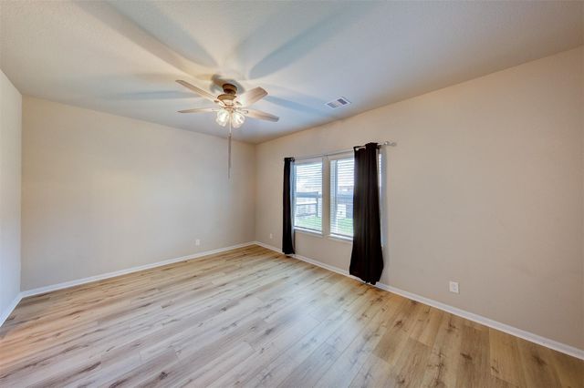 2164 Dale Street, Alvin, TX 77511