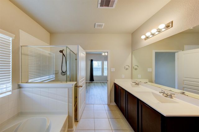 2164 Dale Street, Alvin, TX 77511