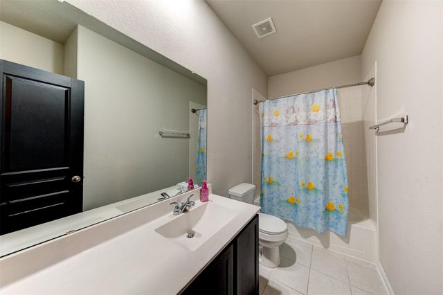 2164 Dale Street, Alvin, TX 77511