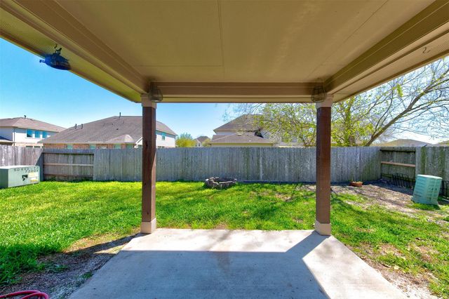 2164 Dale Street, Alvin, TX 77511