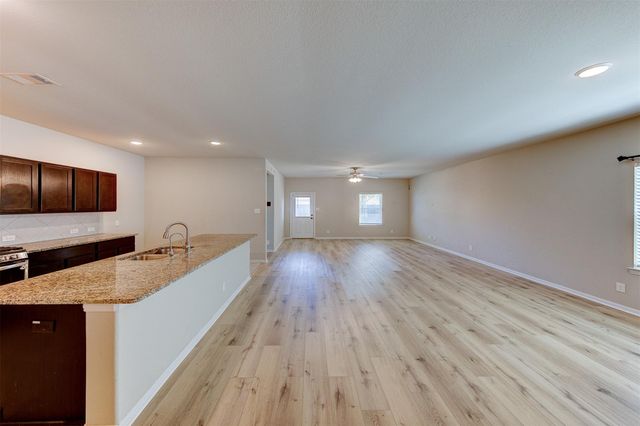 2164 Dale Street, Alvin, TX 77511