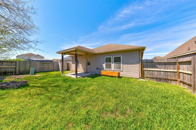 2164 Dale Street, Alvin, TX 77511