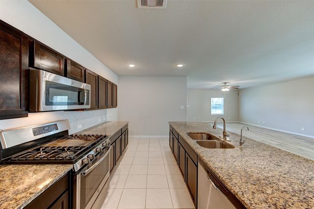 2164 Dale Street, Alvin, TX 77511