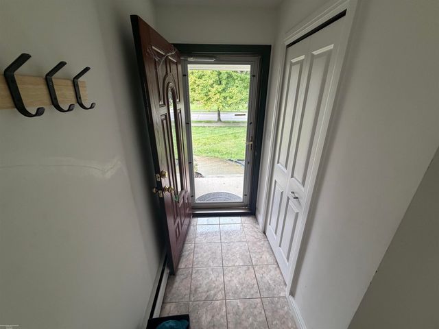 24050 Lakewood Street, Saint Clair Shores, MI 48082