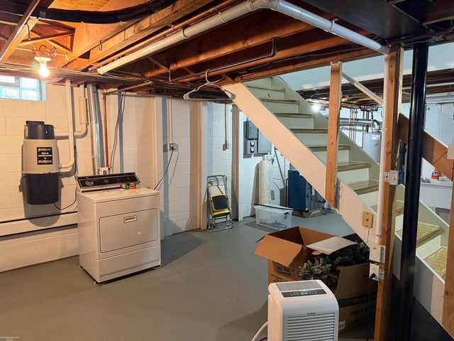 24050 Lakewood Street, Saint Clair Shores, MI 48082