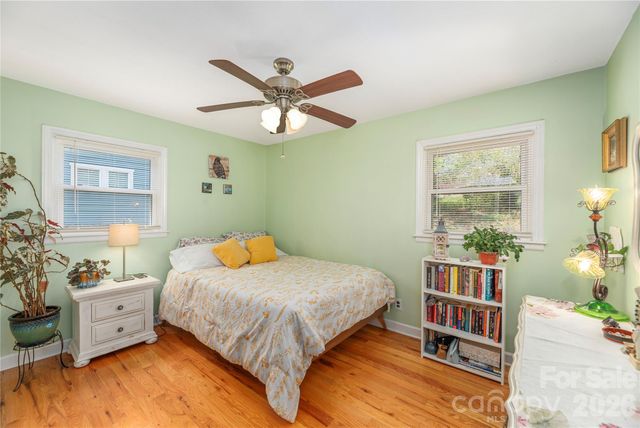159 Sand Hill Road, Asheville, NC 28806