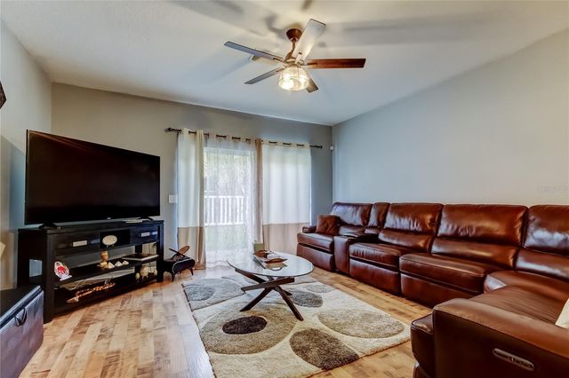 8504 GABLEBEND WAY, Tampa, FL 33647