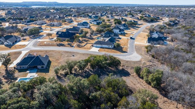 3928 Legend Trail, Granbury, TX 76049